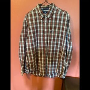 American Eagle Men’s Longsleeve buttondown. Vintage Fit.